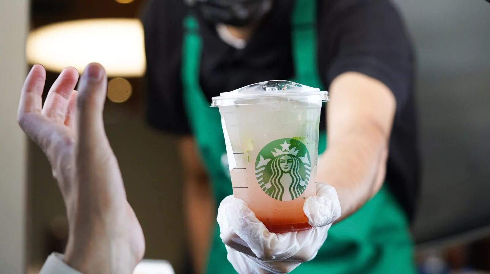 A Day in the Life of a Starbucks Barista A Day in the Life of a Starbucks Barista