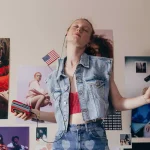 What to Wear to a 90s Party